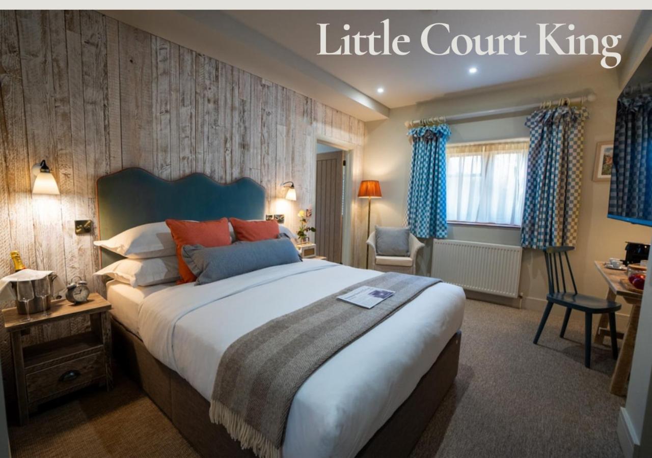 Stonehouse Court - A Bespoke Отель Стоунхаус